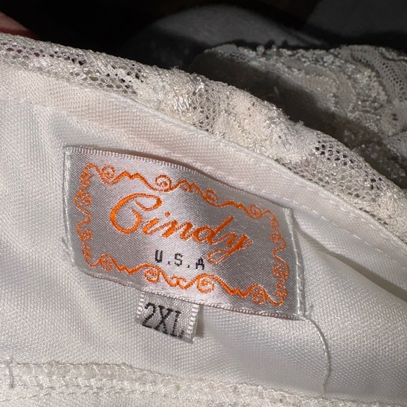 Cindy USA White Lace Cap Sleeve Dress - Picture 7 of 7